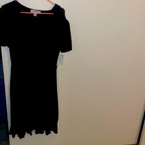 Black dress. XL. Short sleeve.. Brand new tag still on.